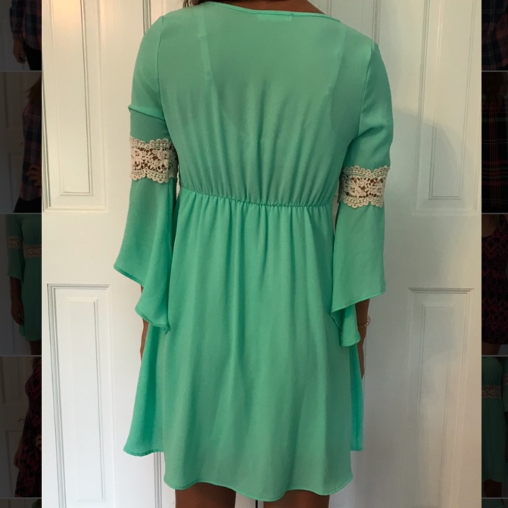Turquoise colored dress - Picture 3 of 5
